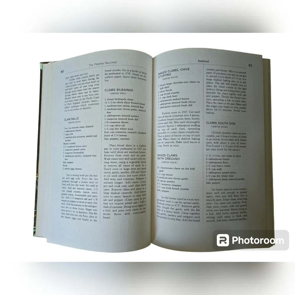 THE PLAYBOY GOURMET Hardcover book - Picture 11 of 12